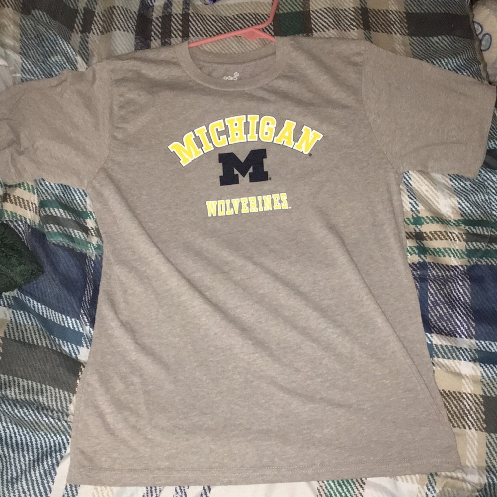 Michigan Wolverines Tshirt